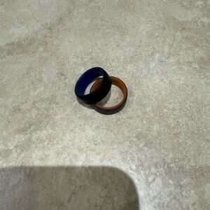 Set of 2 Men’s Silicone Rings